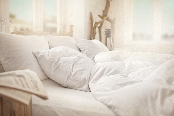 11 Tips for a SLOW Bedroom-Sonoma Style
