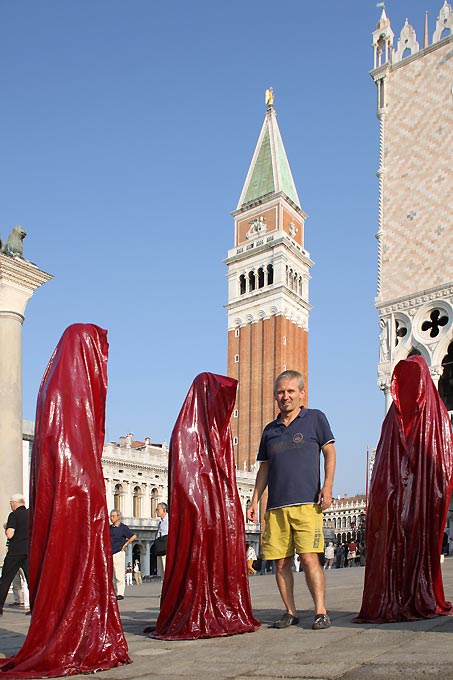 Manfred with his installation at the Biennial, Venice