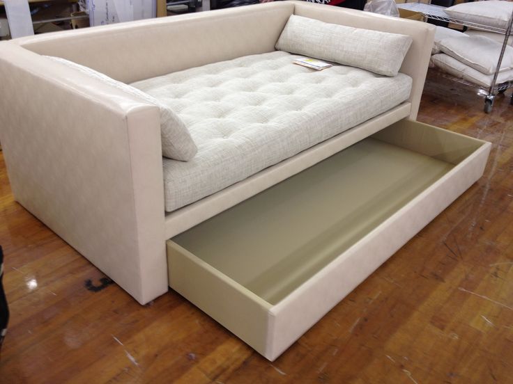 The Porter Divan at Hickory Chair-click pic for more info