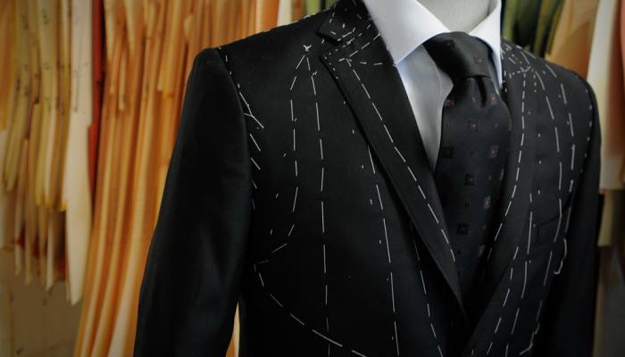 Bespoke Man's suit-image via Robb Report
