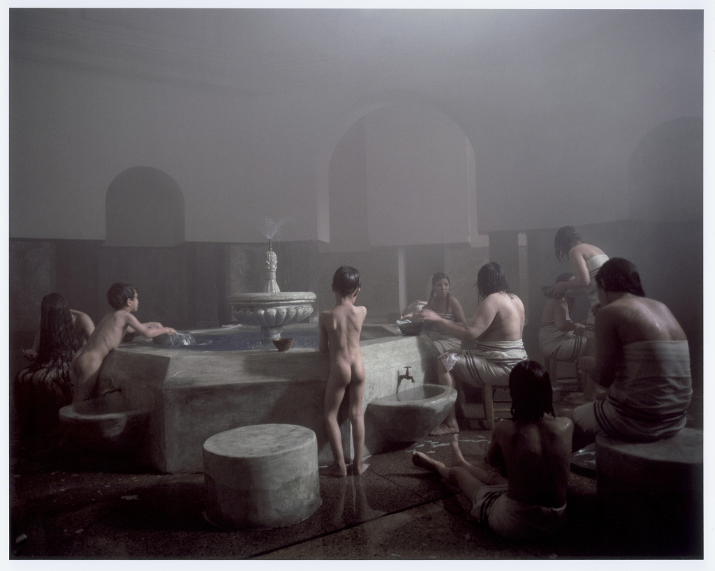 Hammam, women's and children's room-Women Without Men- Movie, by Shirin Neshat 2005, Foto: Larry Barns