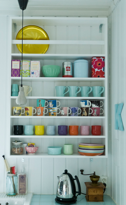 A place for your cups, saucers and supplies-image via Lille Lykke blog